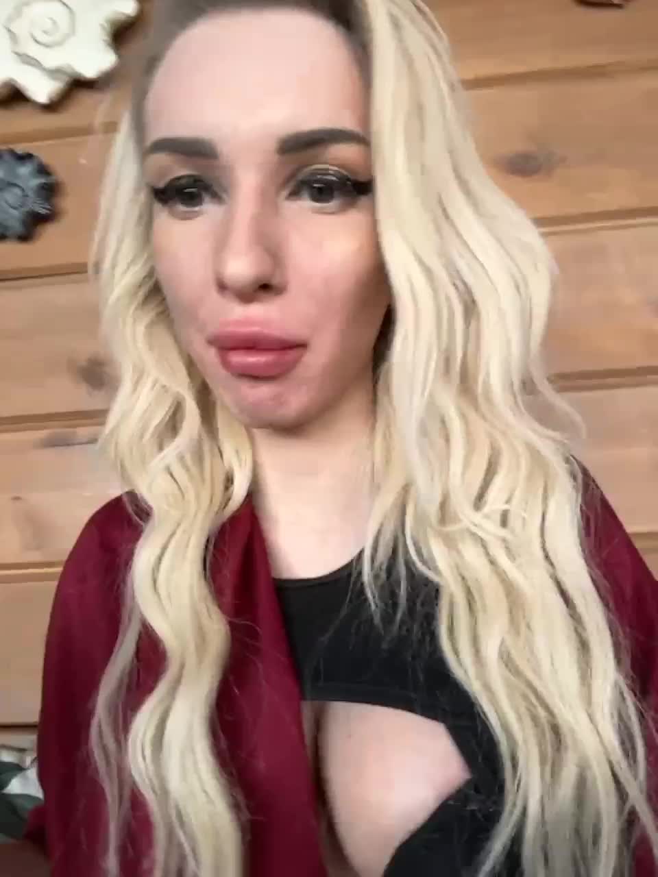 View or download file goldpussy69 on 2023-02-10 from bongacams