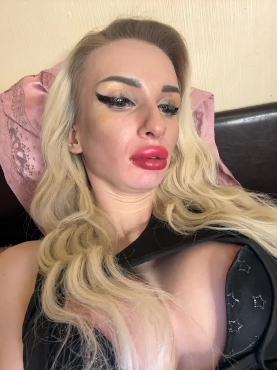 View or download file goldpussy69 on 2023-02-10 from bongacams