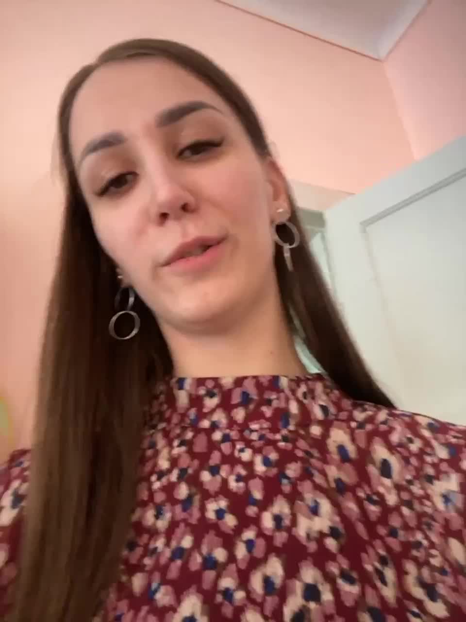 View or download file honeypussixxx on 2023-02-10 from bongacams