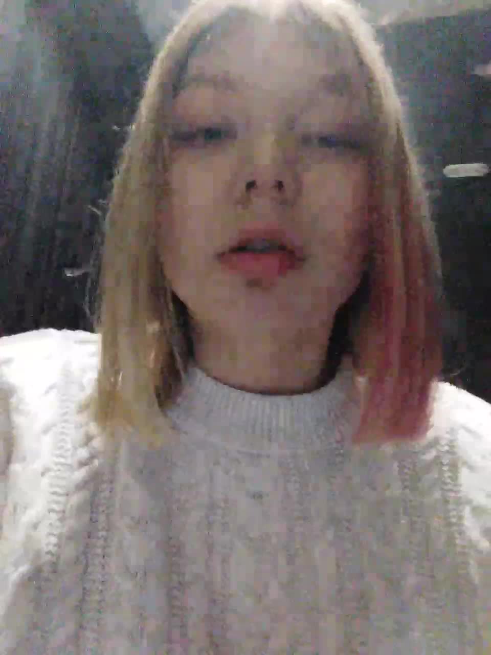 View or download file isabellast on 2023-02-10 from bongacams