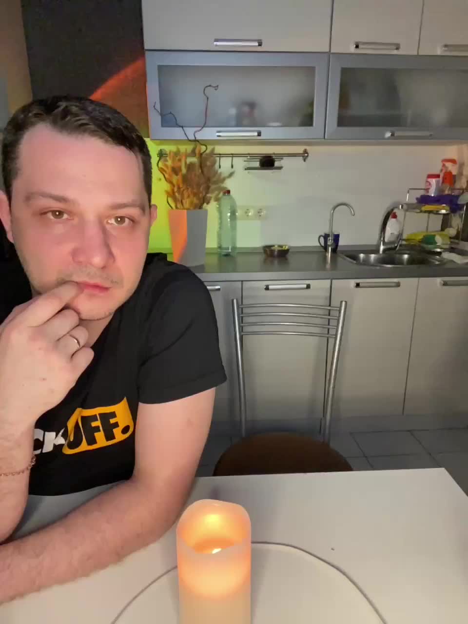 View or download file banana_peach on 2023-02-11 from bongacams