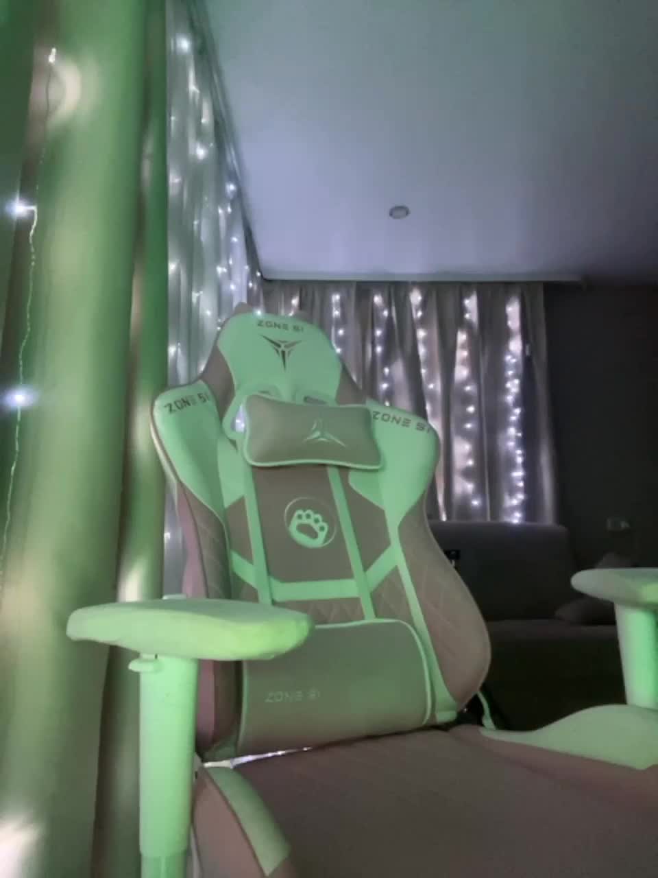 View or download file boredgirl on 2023-02-11 from bongacams