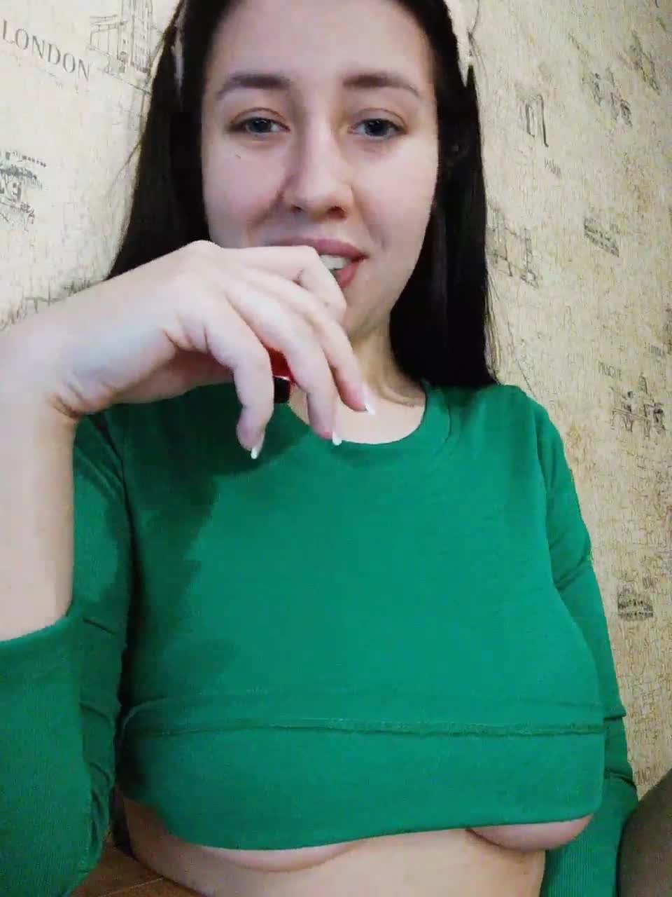 View or download file mialiahot on 2023-02-11 from bongacams