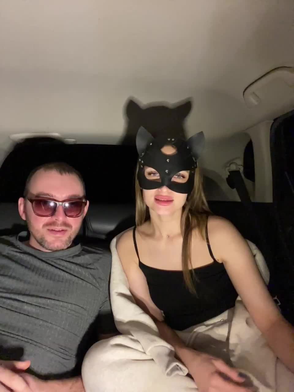 View or download file tchlen1 on 2023-02-11 from bongacams