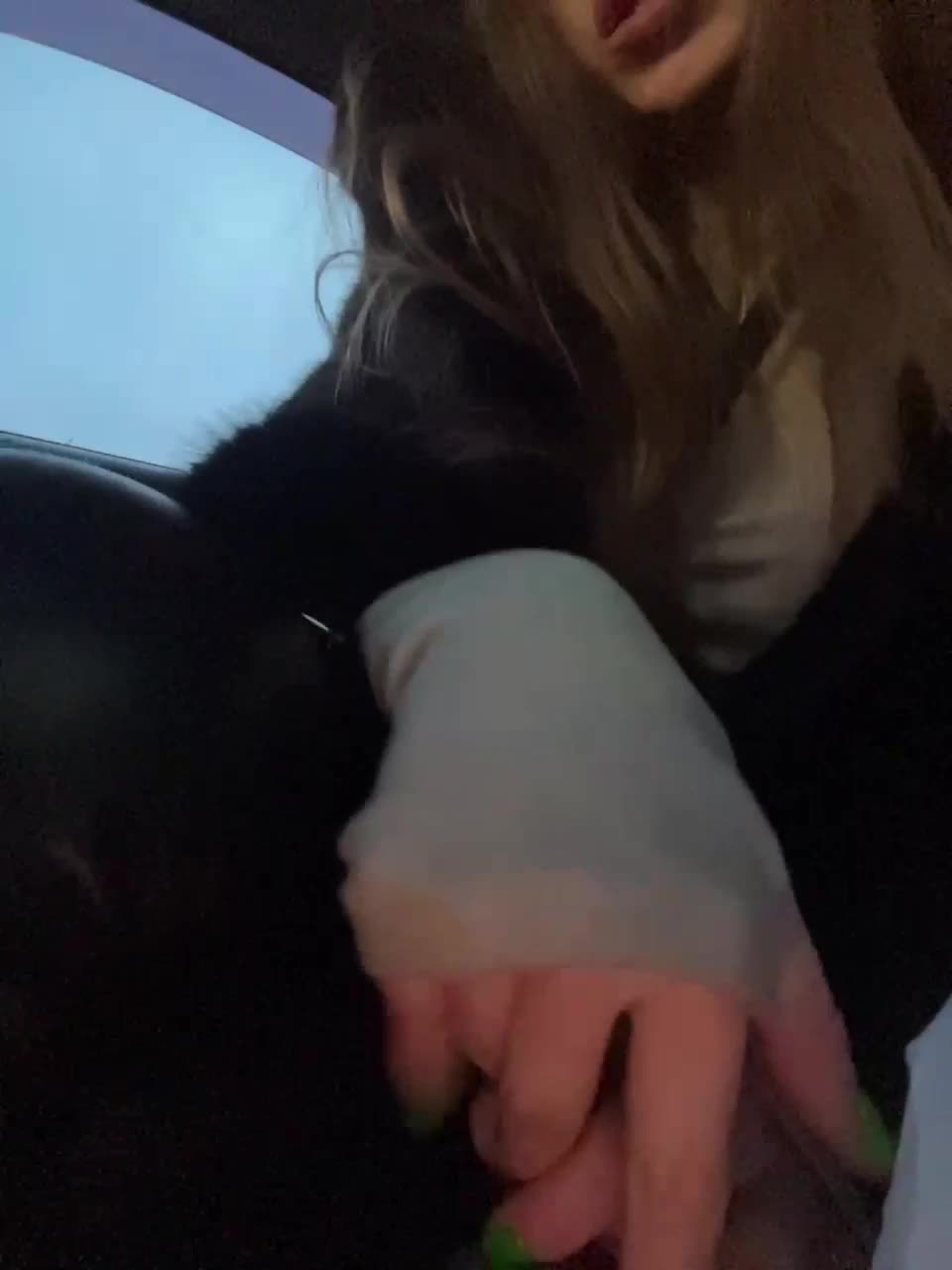 View or download file varadderoo on 2023-02-11 from bongacams