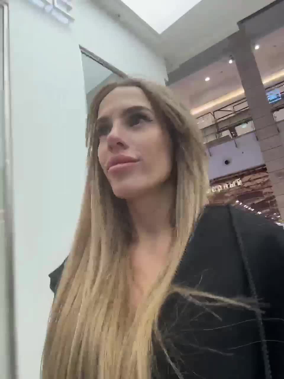 View or download file blondinochkaa on 2023-02-12 from bongacams