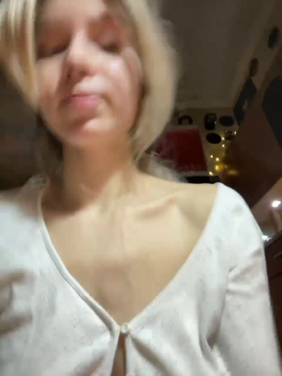 View or download file kika_co on 2023-02-12 from bongacams