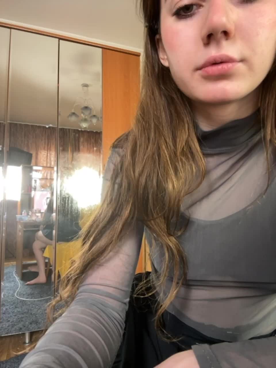 View or download file marishka0_0 on 2023-02-12 from bongacams