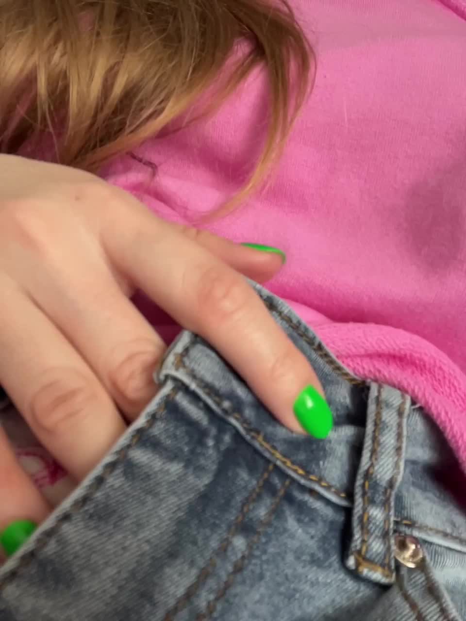 View or download file varadderoo on 2023-02-13 from bongacams