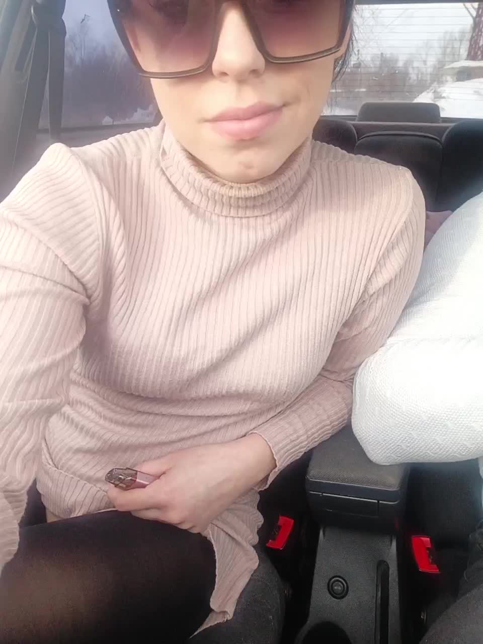 View or download file _pypsiki_ on 2023-02-14 from bongacams