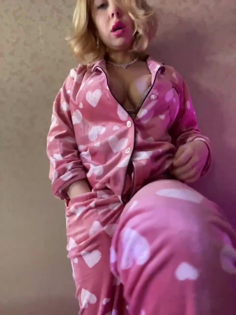 View or download file cool_baby on 2023-02-14 from bongacams