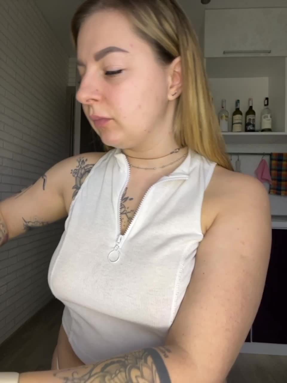 View or download file agatharuiz on 2023-02-15 from bongacams