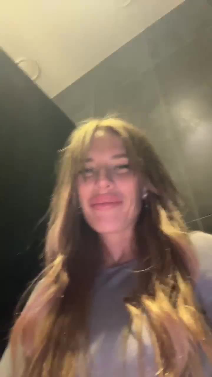 View or download file blondinochkaa on 2023-02-15 from bongacams