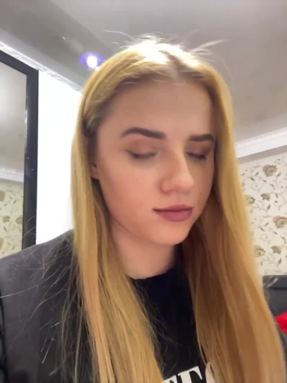 View or download file butterflysay on 2023-02-15 from bongacams