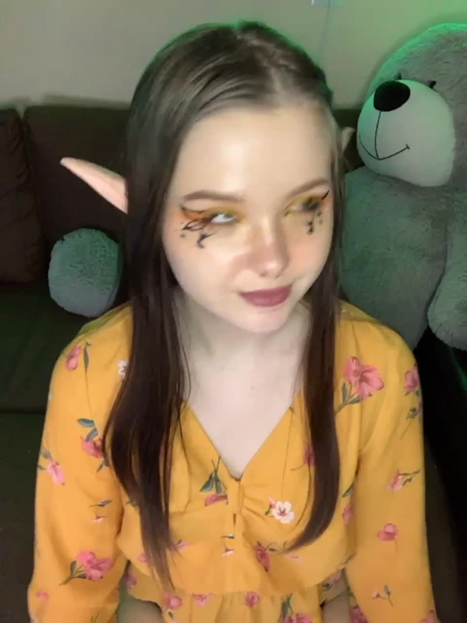 View or download file cute_popkins on 2023-02-15 from bongacams