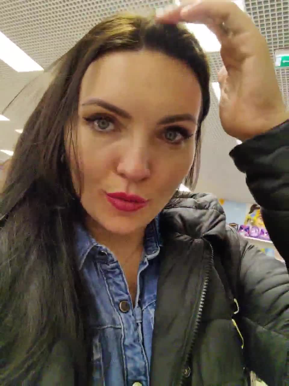 View or download file divora on 2023-02-16 from bongacams