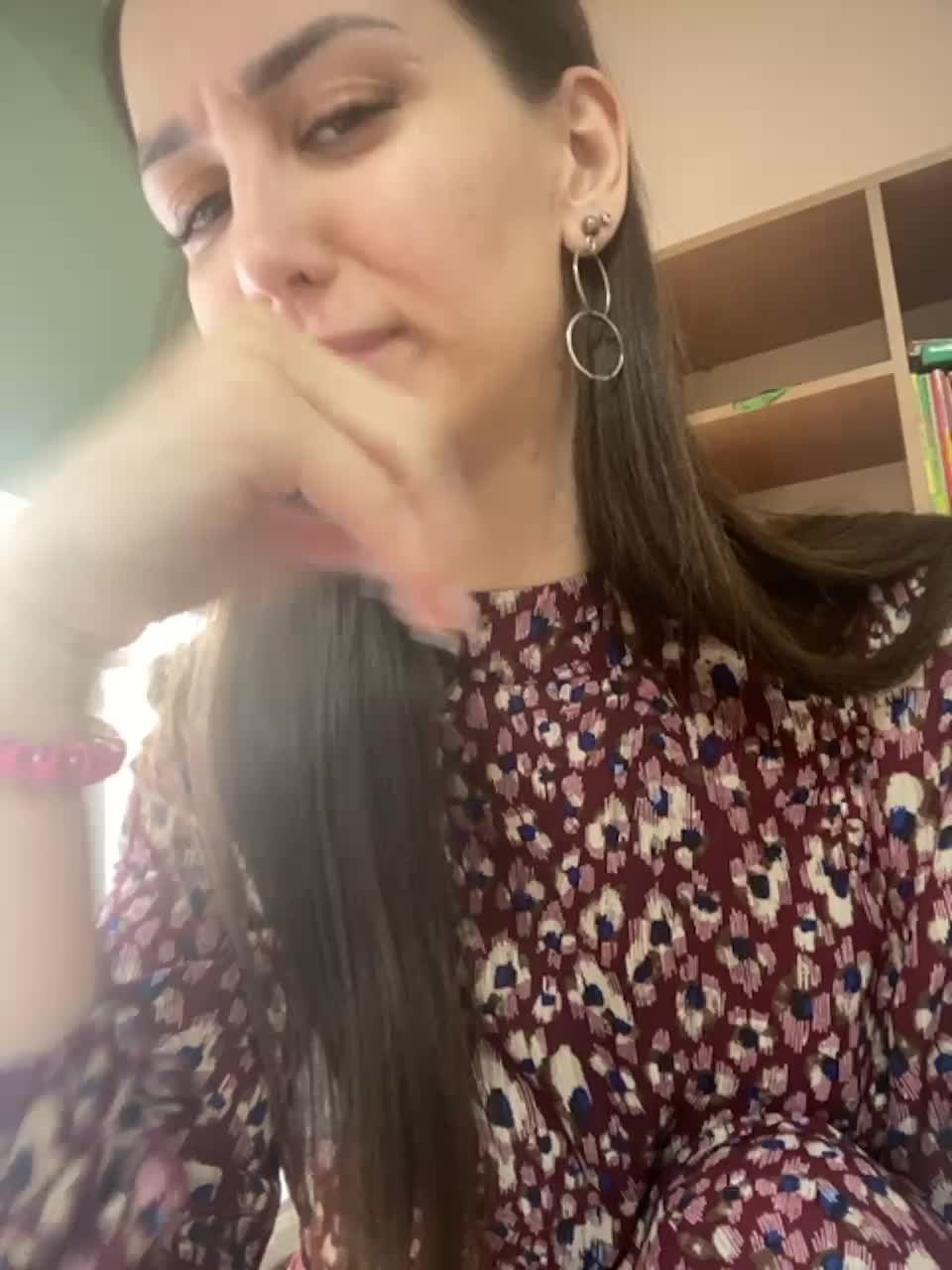 View or download file honeypussixxx on 2023-02-16 from bongacams