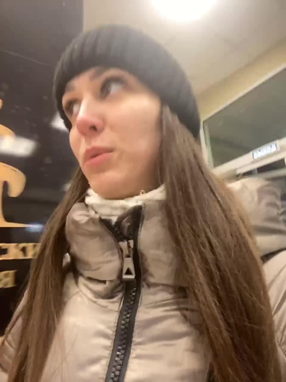 View or download file honeypussixxx on 2023-02-16 from bongacams