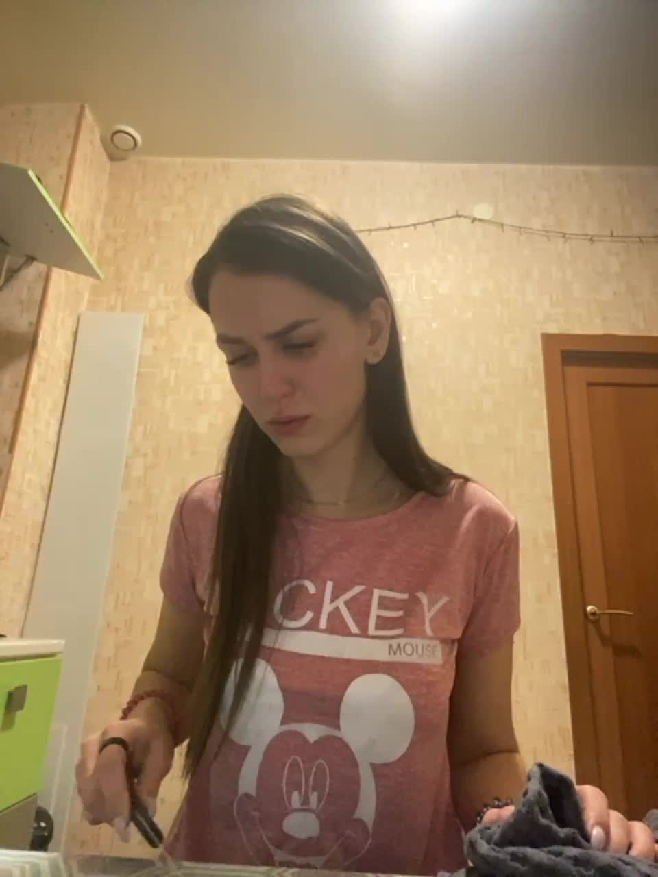 View or download file honeypussixxx on 2023-02-16 from bongacams