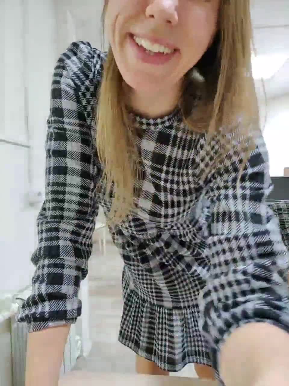 View or download file m_a_r_t_a on 2023-02-16 from bongacams