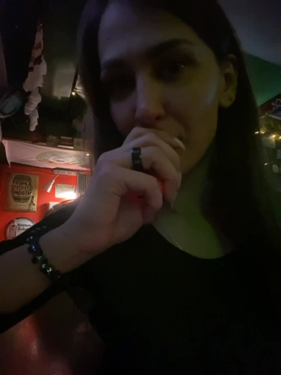 View or download file honeypussixxx on 2023-02-18 from bongacams