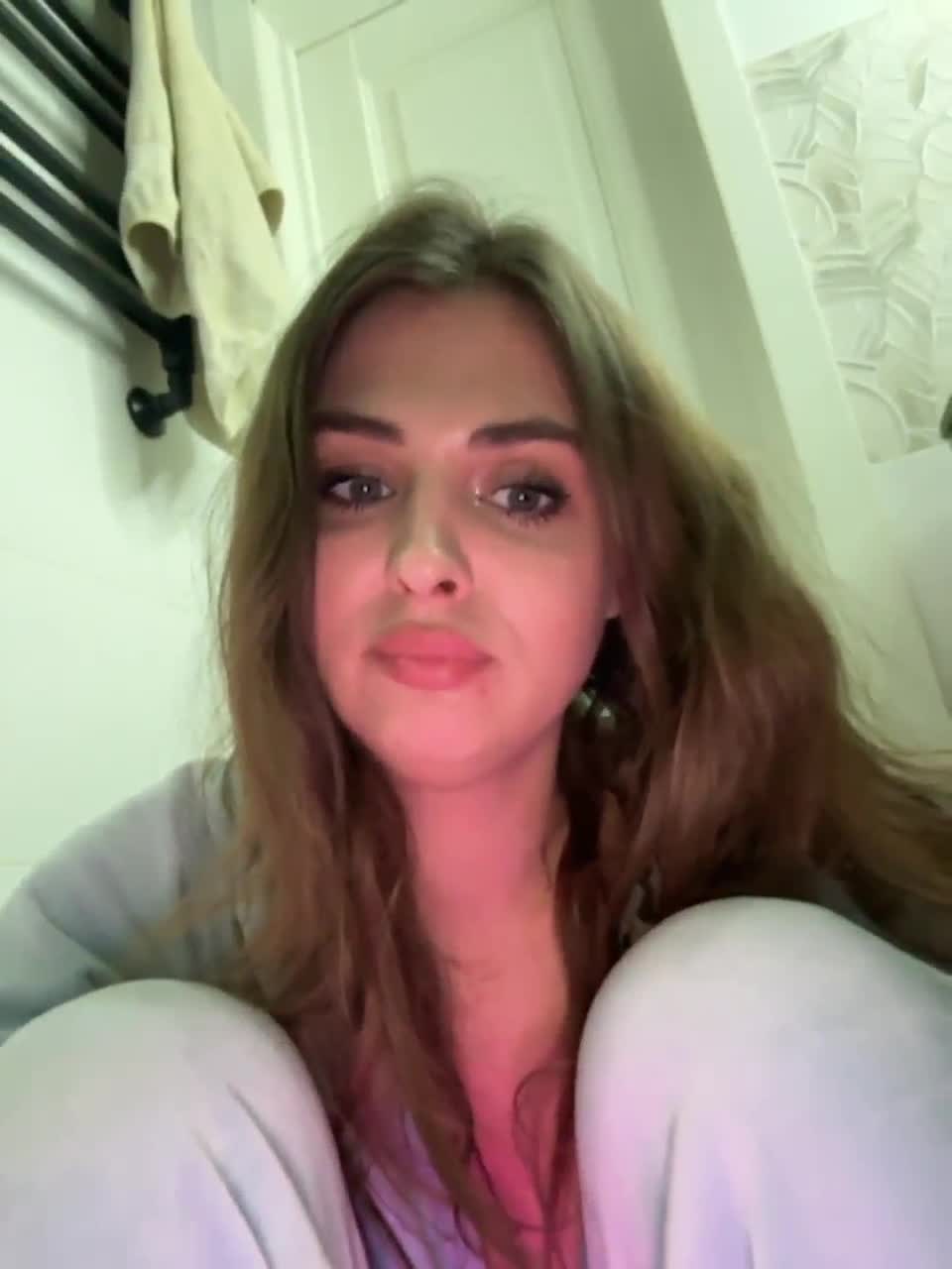 View or download file murkaaay on 2023-02-18 from bongacams