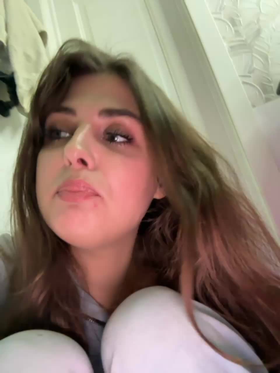 View or download file murkaaay on 2023-02-18 from bongacams