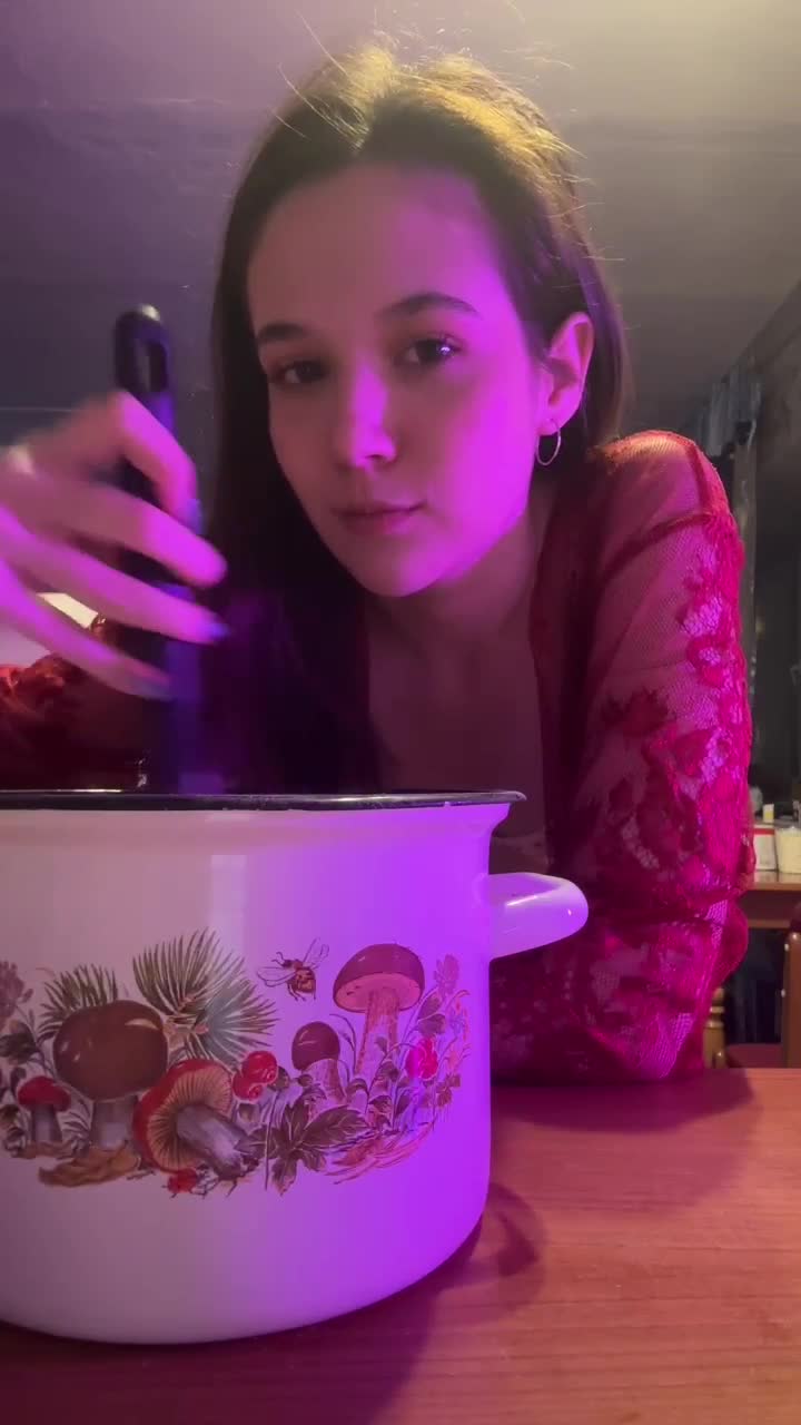 View or download file necrolina on 2023-02-18 from bongacams