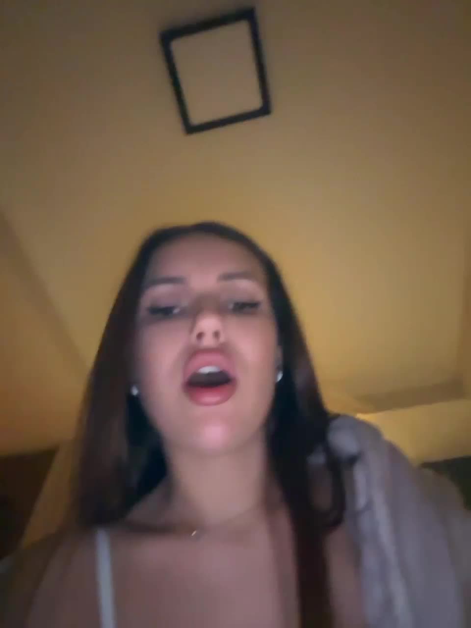 View or download file syka001 on 2023-02-18 from bongacams