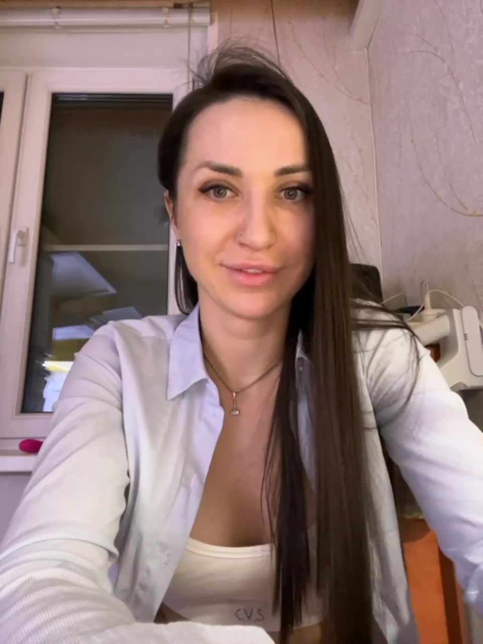 View or download file _ann_ on 2023-02-19 from bongacams