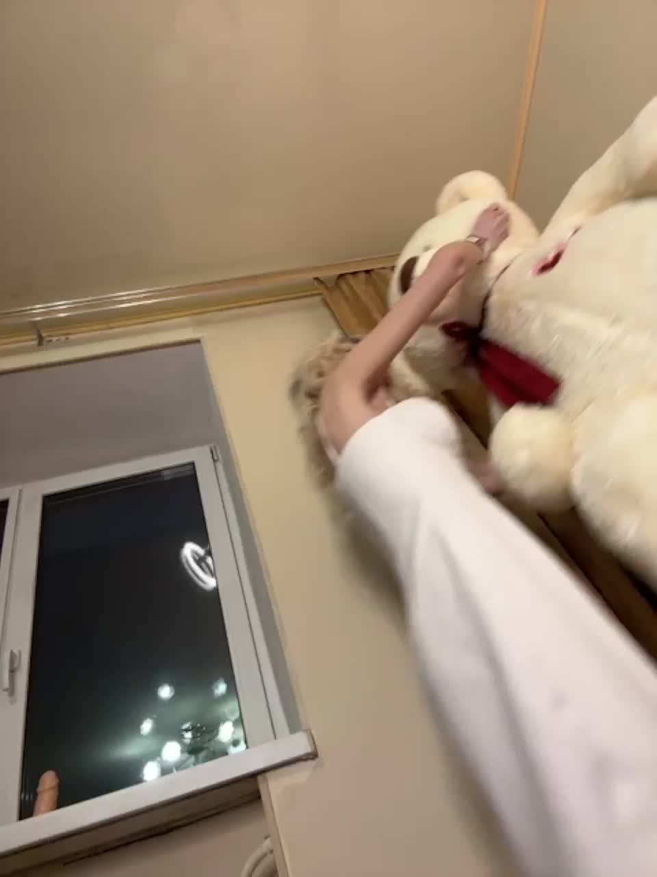 View or download file goldpussy69 on 2023-02-19 from bongacams