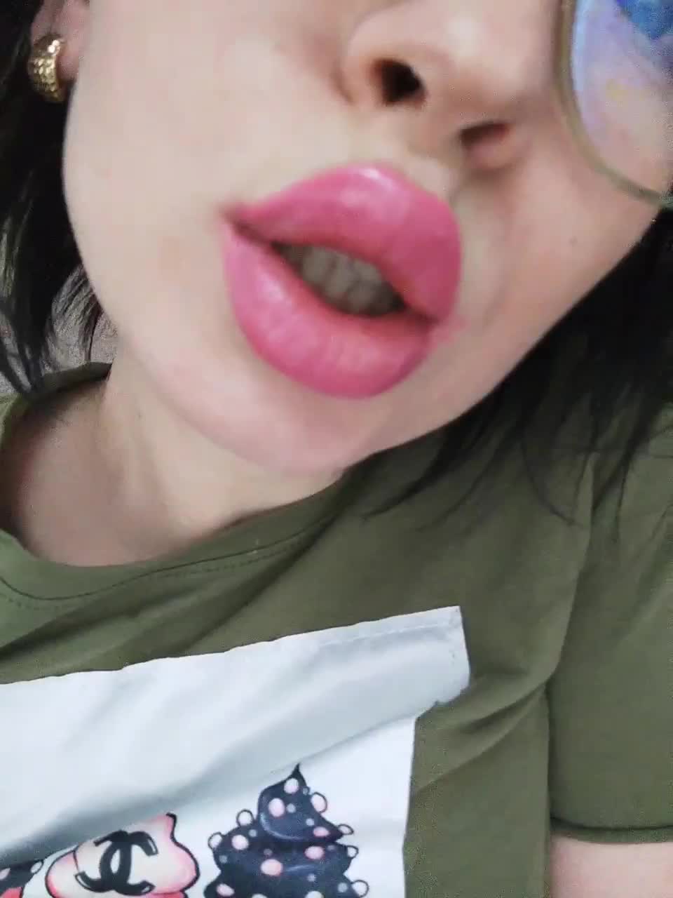 View or download file aureliyxxx on 2023-02-21 from bongacams