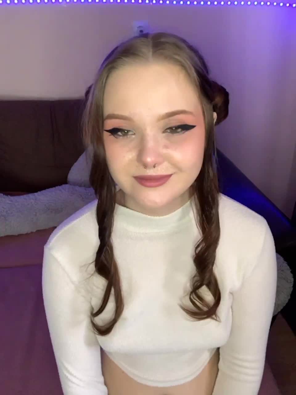 View or download file cute_popkins on 2023-02-21 from bongacams