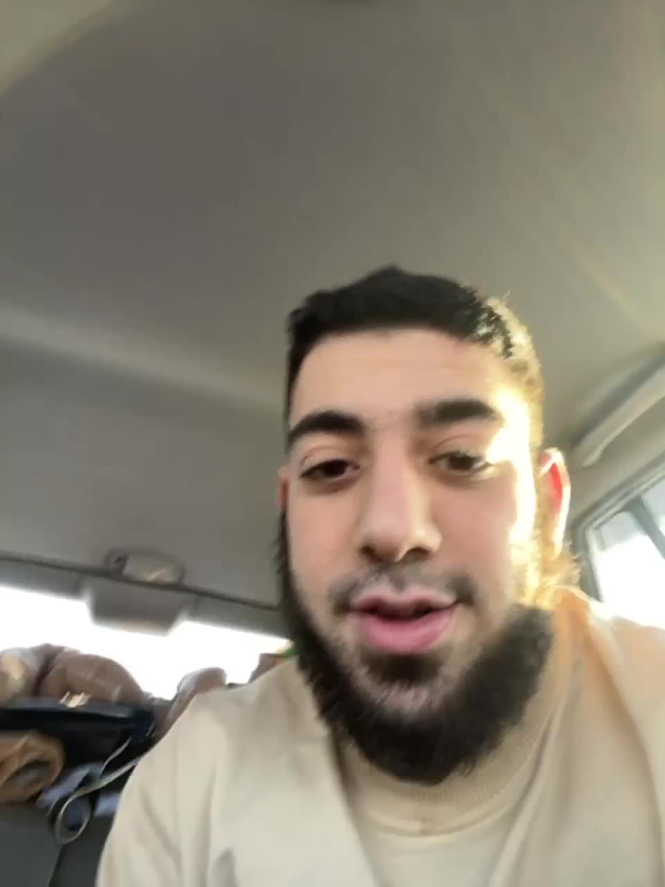 View or download file sirtso on 2023-02-22 from bongacams