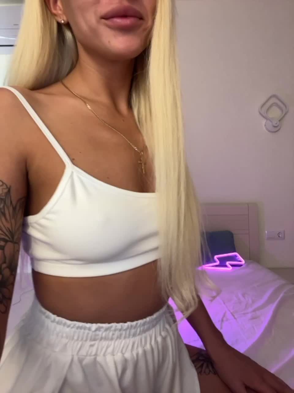 View or download file youralice_ on 2023-02-22 from bongacams