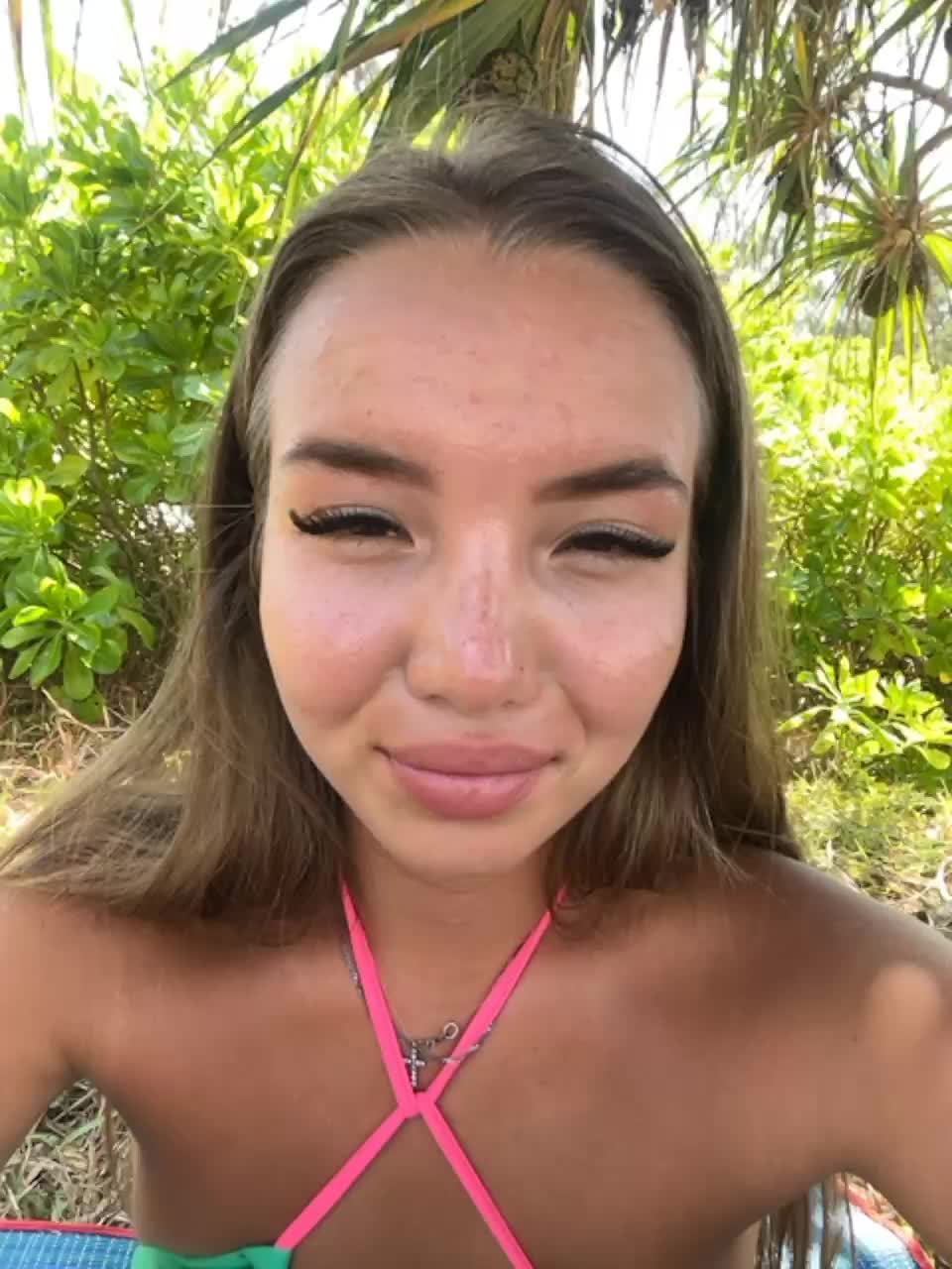 View or download file 7miia7 on 2023-02-23 from bongacams