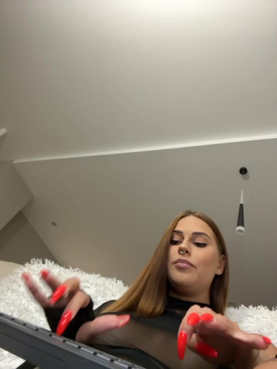 View or download file inessaxxx on 2023-02-23 from bongacams