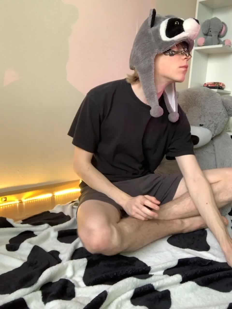 View or download file cute_popkins on 2023-02-24 from bongacams