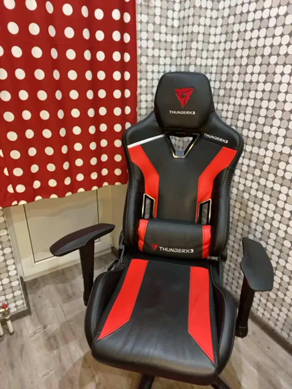 View or download file divora on 2023-02-24 from bongacams