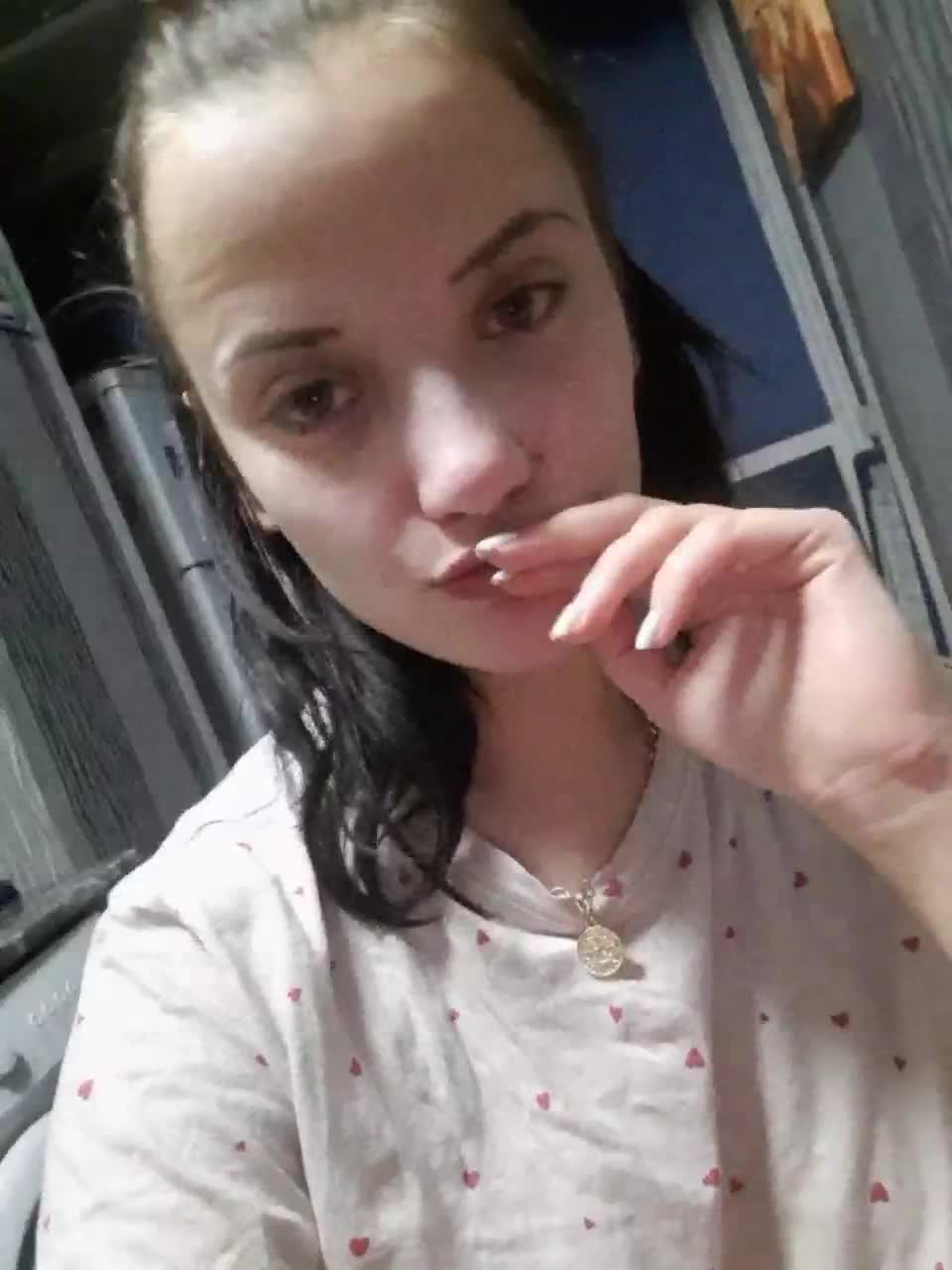 View or download file 69pussykiss69 on 2023-02-25 from bongacams