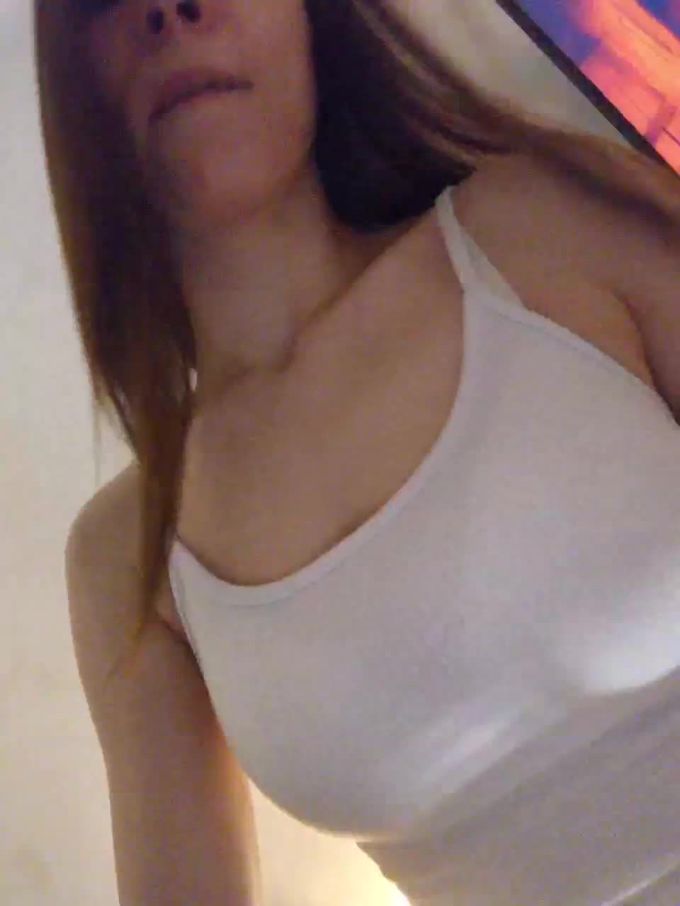 View or download file emilyev4ns on 2023-02-25 from bongacams