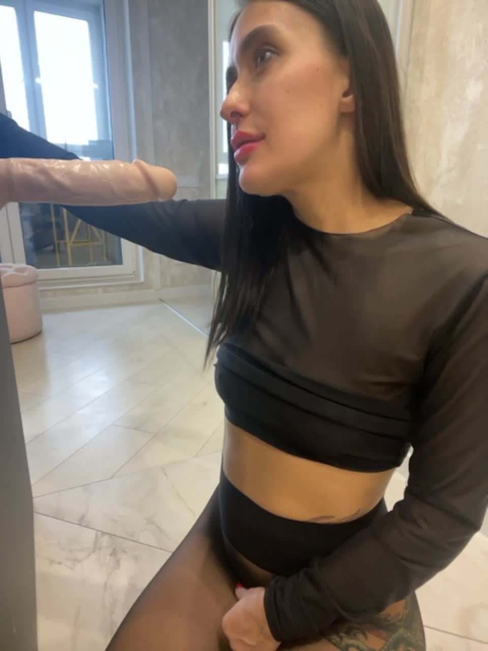 View or download file linahelen on 2023-02-26 from bongacams