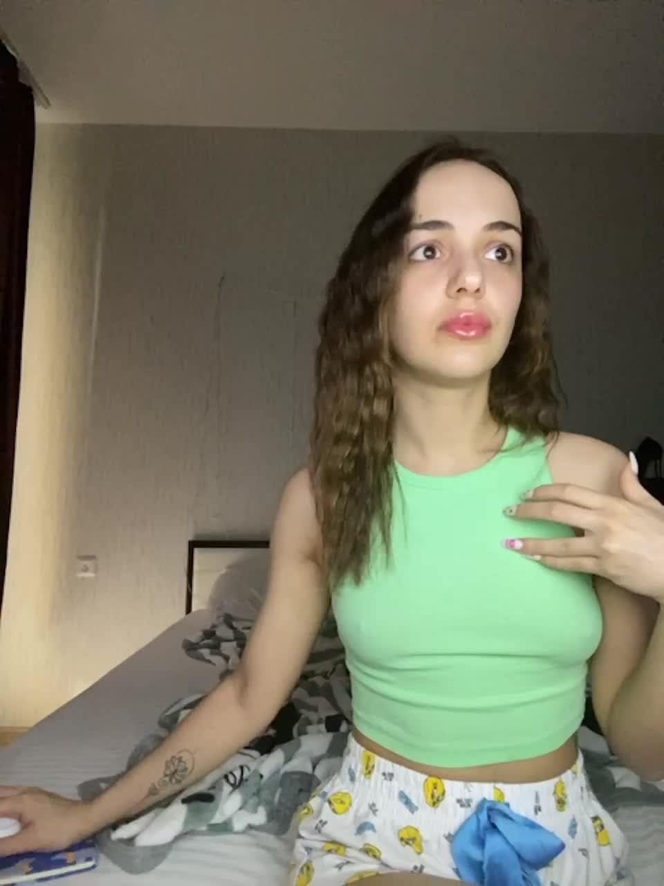 View or download file sandra_18 on 2023-02-26 from bongacams