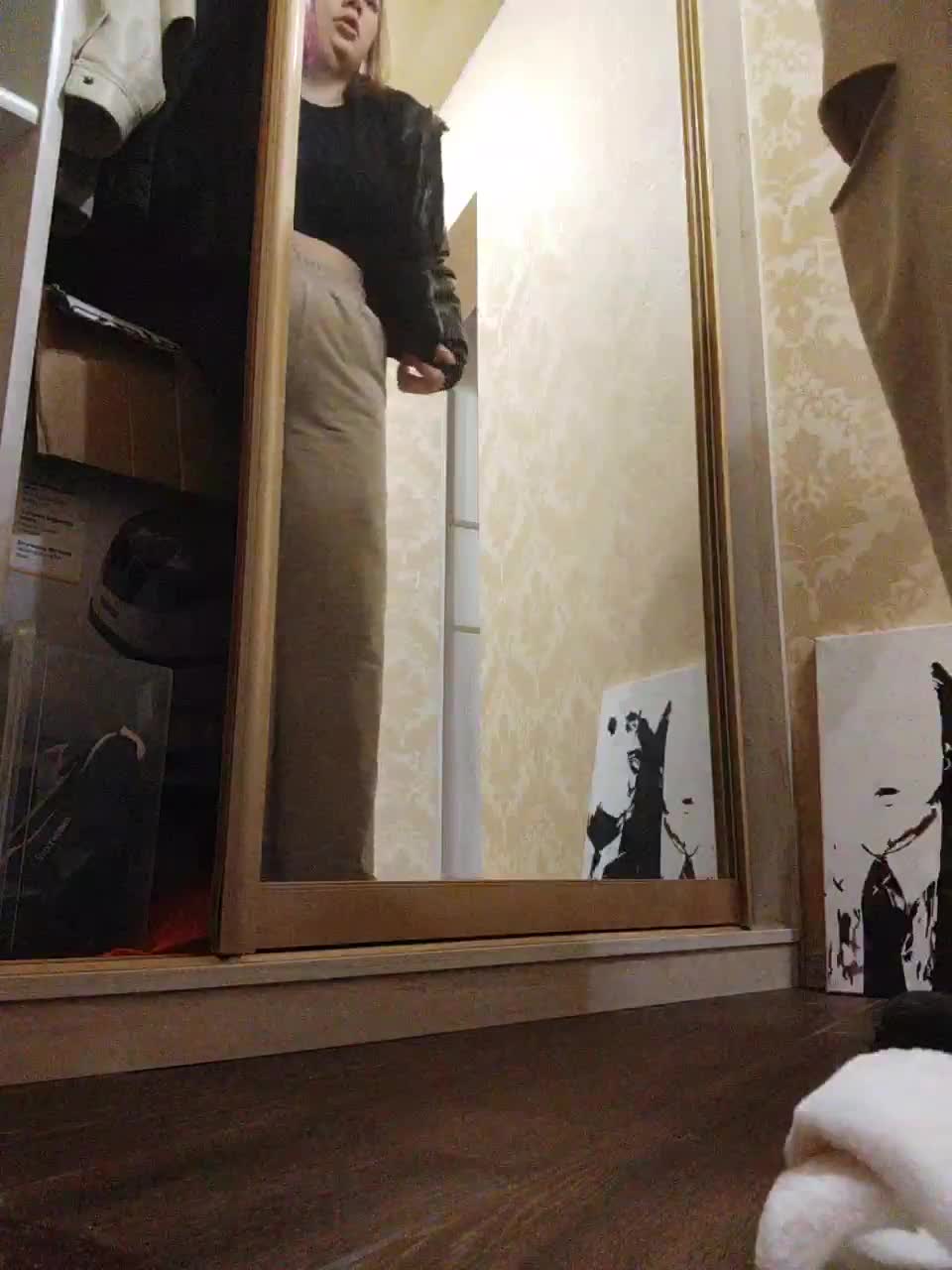 View or download file isabellast on 2023-02-27 from bongacams