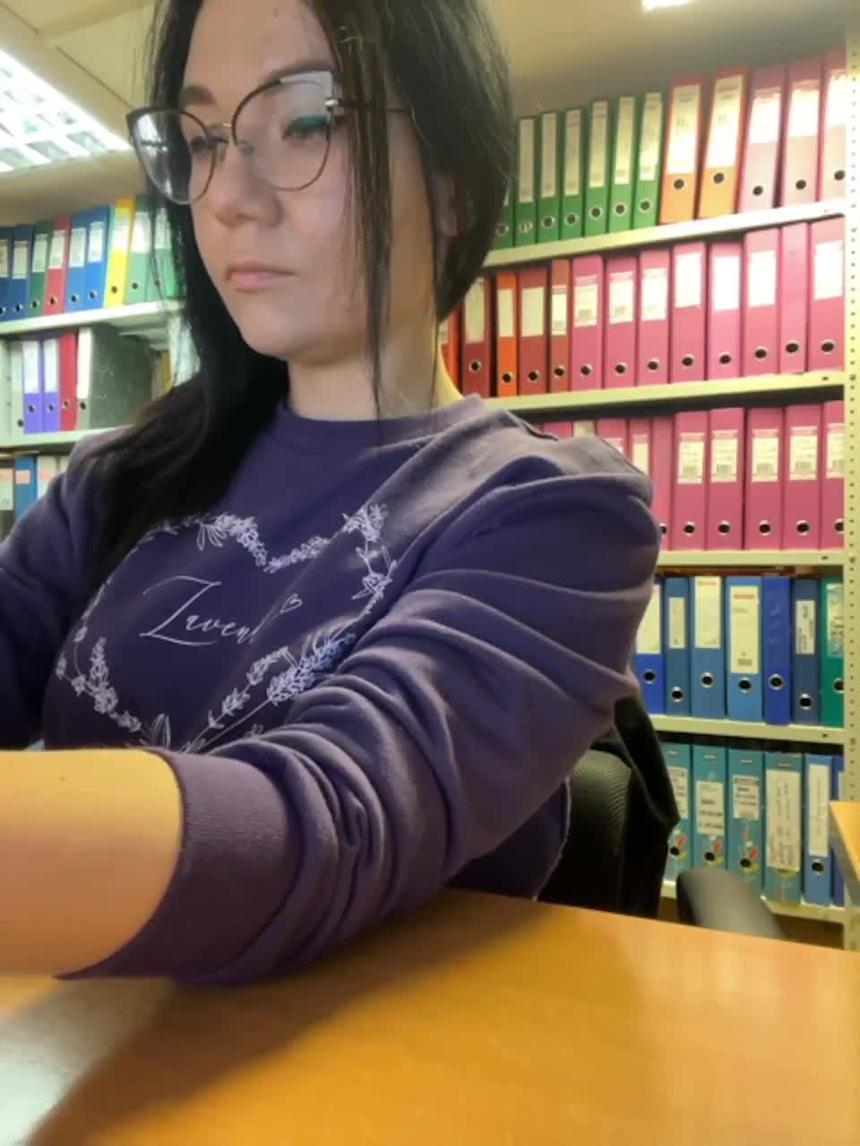 View or download file lilcatt on 2023-02-27 from bongacams