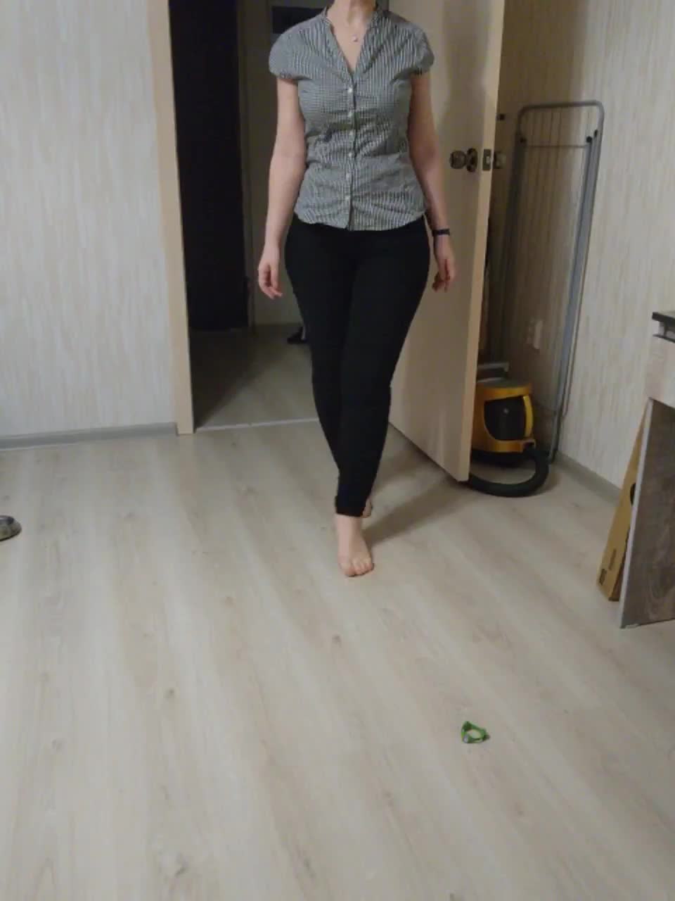 View or download file monicagaztambide on 2023-02-27 from bongacams