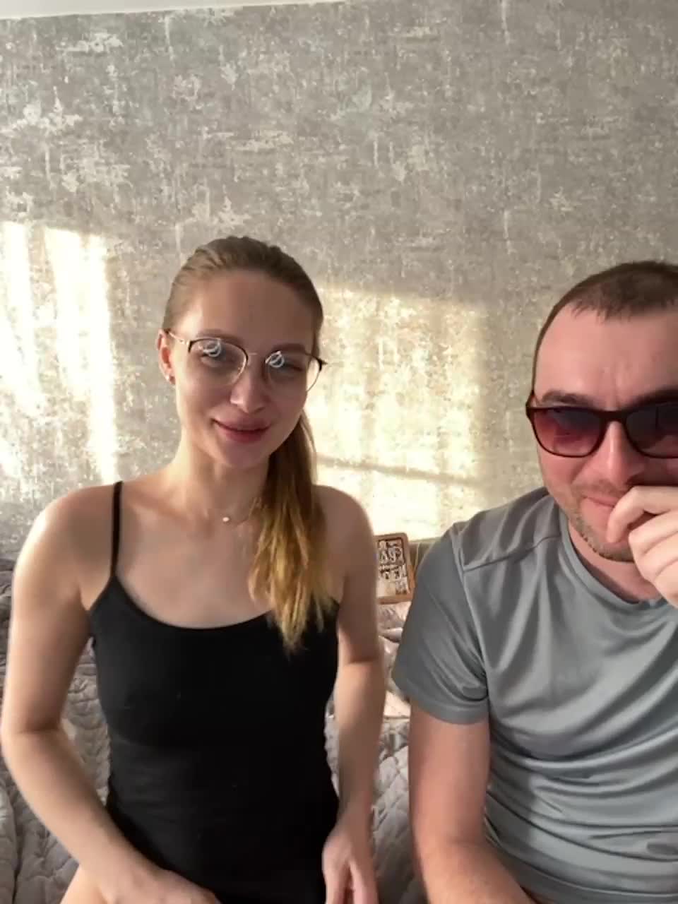 View or download file tchlen1 on 2023-02-27 from bongacams