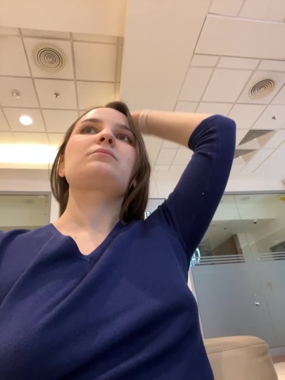 View or download file annafirepussy on 2023-02-28 from bongacams