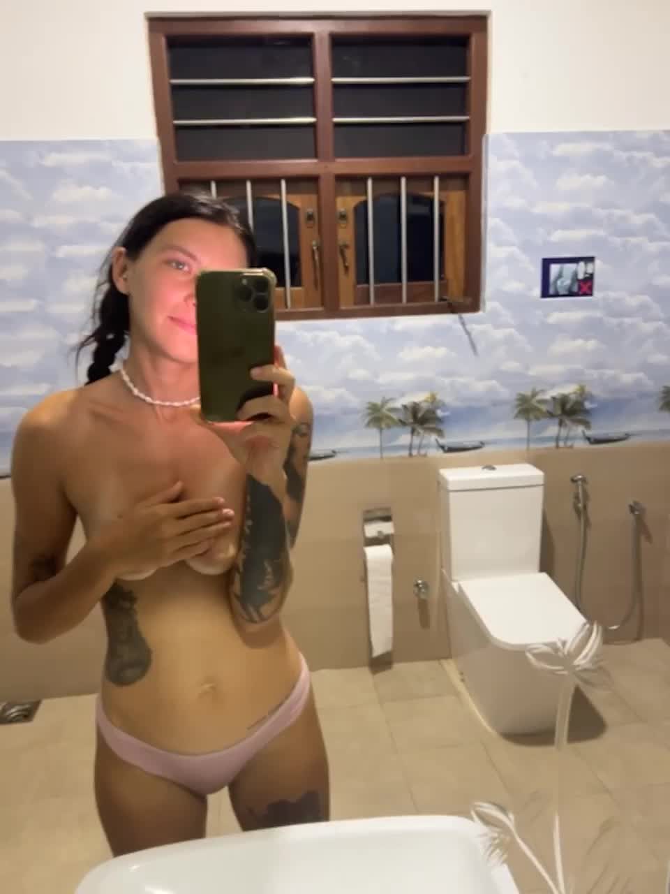 View or download file girlschatt on 2023-02-28 from bongacams