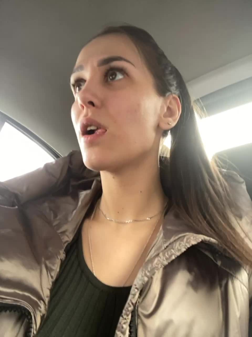 View or download file honeypussixxx on 2023-02-28 from bongacams